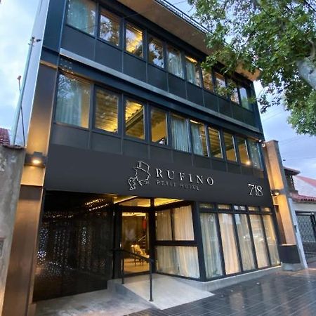 718 Rufino Petit Hotel เมนโดซา ภายนอก รูปภาพ